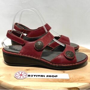 Aravon By New Balance Womens Candace Open Toe Strap Closure Red Wedge Sandal -8B